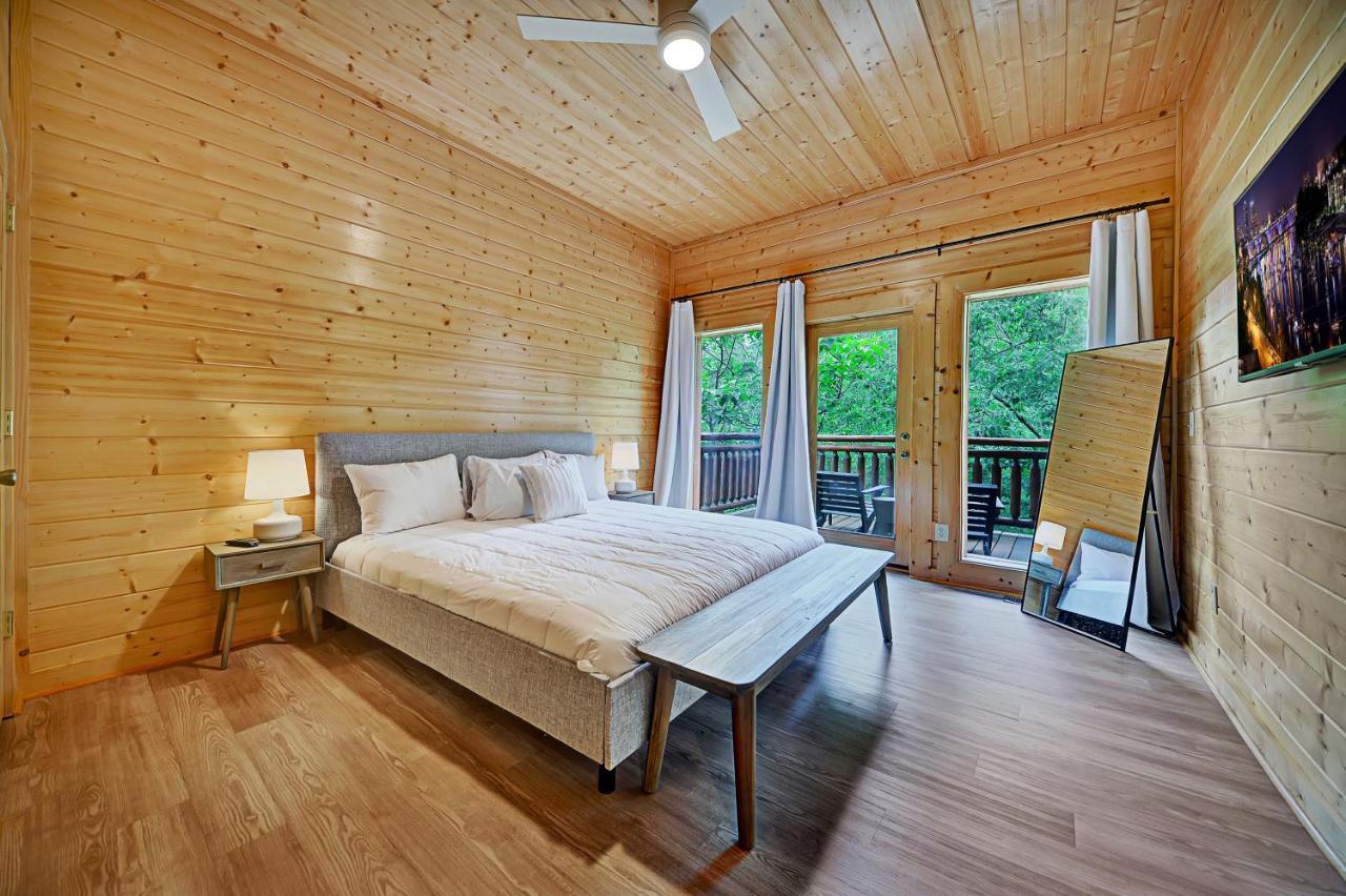 Gorgeous Large Mountain View Cabin W Hot Tub, Free Wifi, Games Villa Sevierville Exterior photo