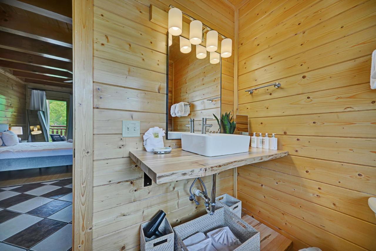 Gorgeous Large Mountain View Cabin W Hot Tub, Free Wifi, Games Villa Sevierville Exterior photo